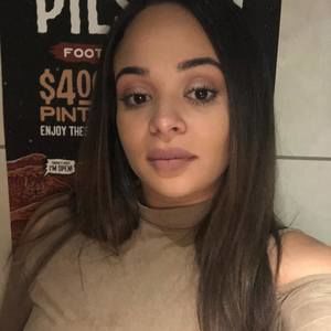 Meet your Posher, Becky